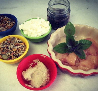 Strogonoff Fit de Frango com Crispy de Pimenta