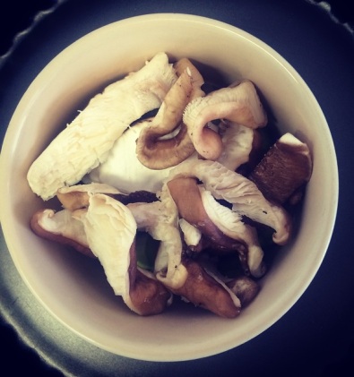 Cocote de Funghi com Aspargos Frescos