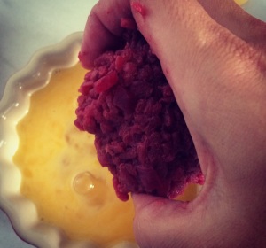 Bolinho de Risoto de Beterraba no Forno ou Arancini de Beterraba