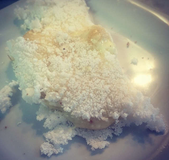 Tapioca de Beterraba com Queijo Branco