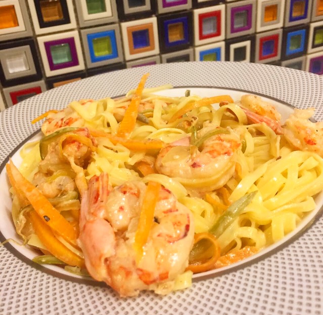 Linguine Camarão e Abobrinha do Ritz