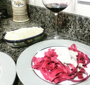 Massa de Vinho ao Molho de Gorgonzola