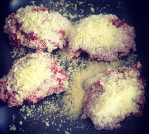 Bolinho de Risoto de Beterraba no Forno ou Arancini de Beterraba