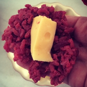 Bolinho de Risoto de Beterraba no Forno ou Arancini de Beterraba
