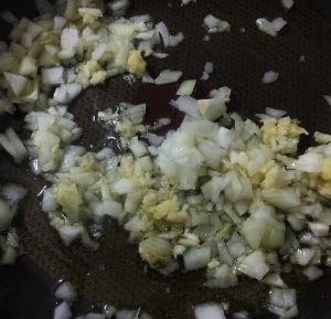 Massa de Vinho ao Molho de Gorgonzola