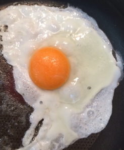 Pão Folha com Ovo e Queijo