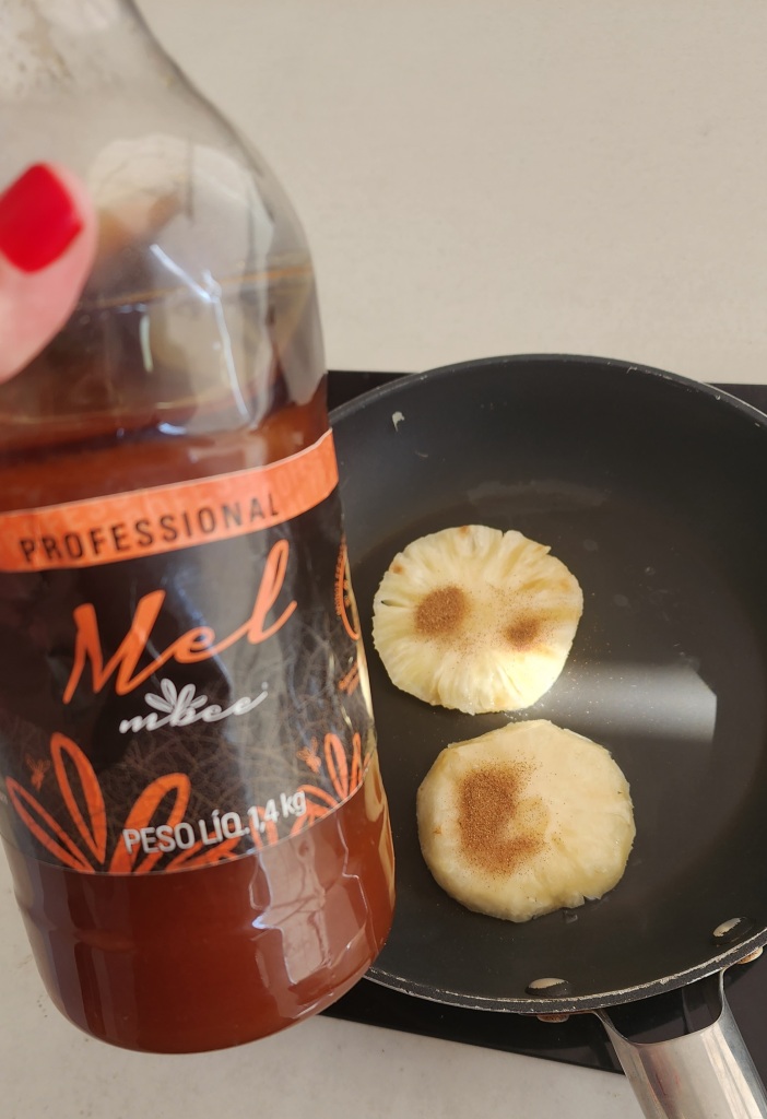 Abacaxi Grelha No Mel