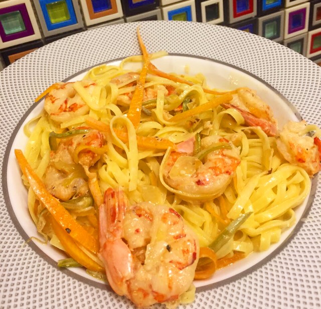 Linguine Camarão e Abobrinha do Ritz