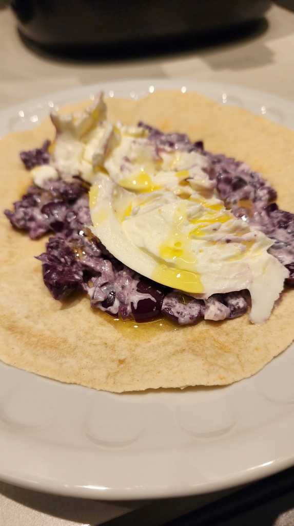 Wrap Com Creme de Azeitonas e Burrata