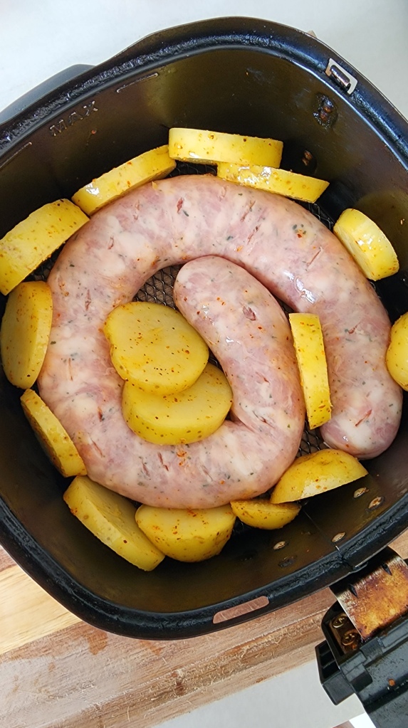 Linguiça com Batatas na Airfryer