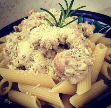 Penne com Iscas de Frango