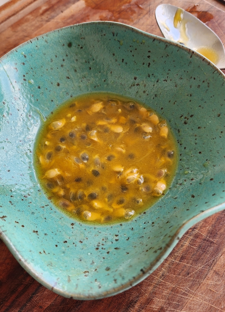 Molho de Maracujá para Salada