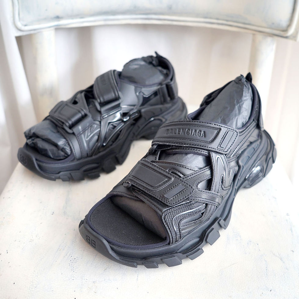 섬네일: EU42  Balenciaga Black Track Rubber Velcro Sandals
