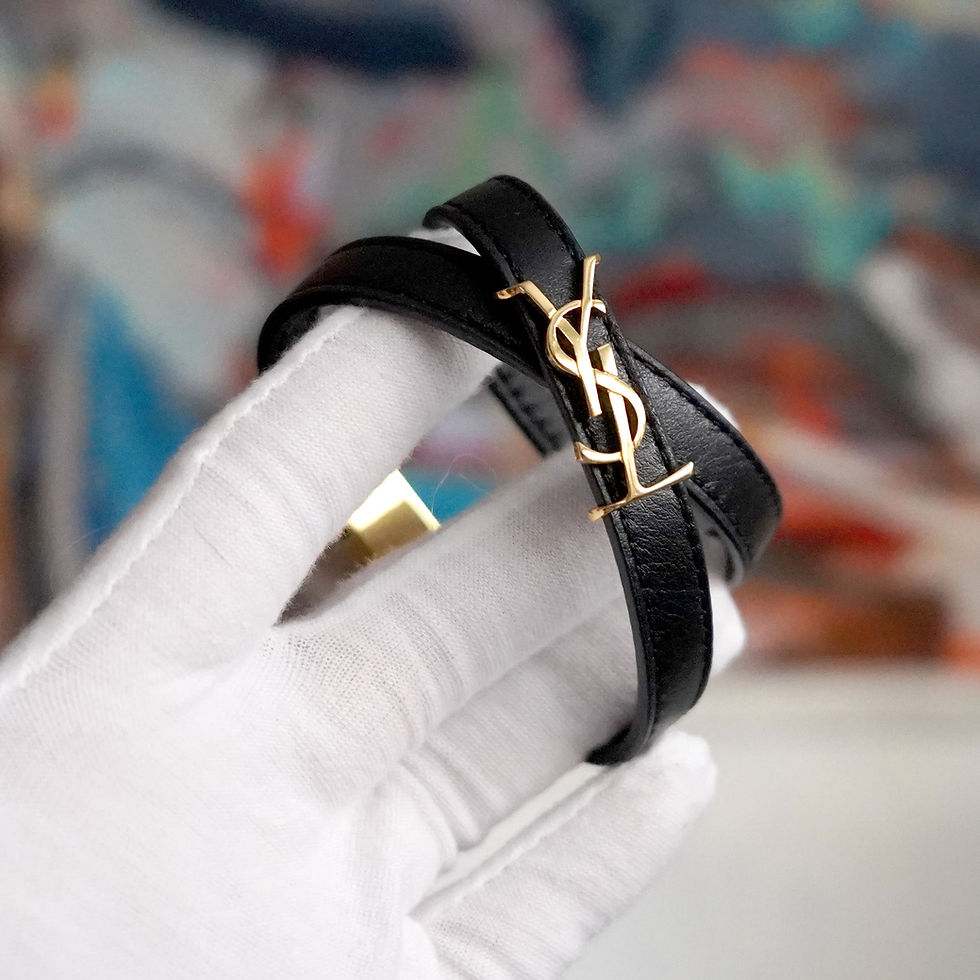 サムネイル： YSL SAINT LAURENT Black Leather Double-Wrap Bracelet with Gold YSL Logo