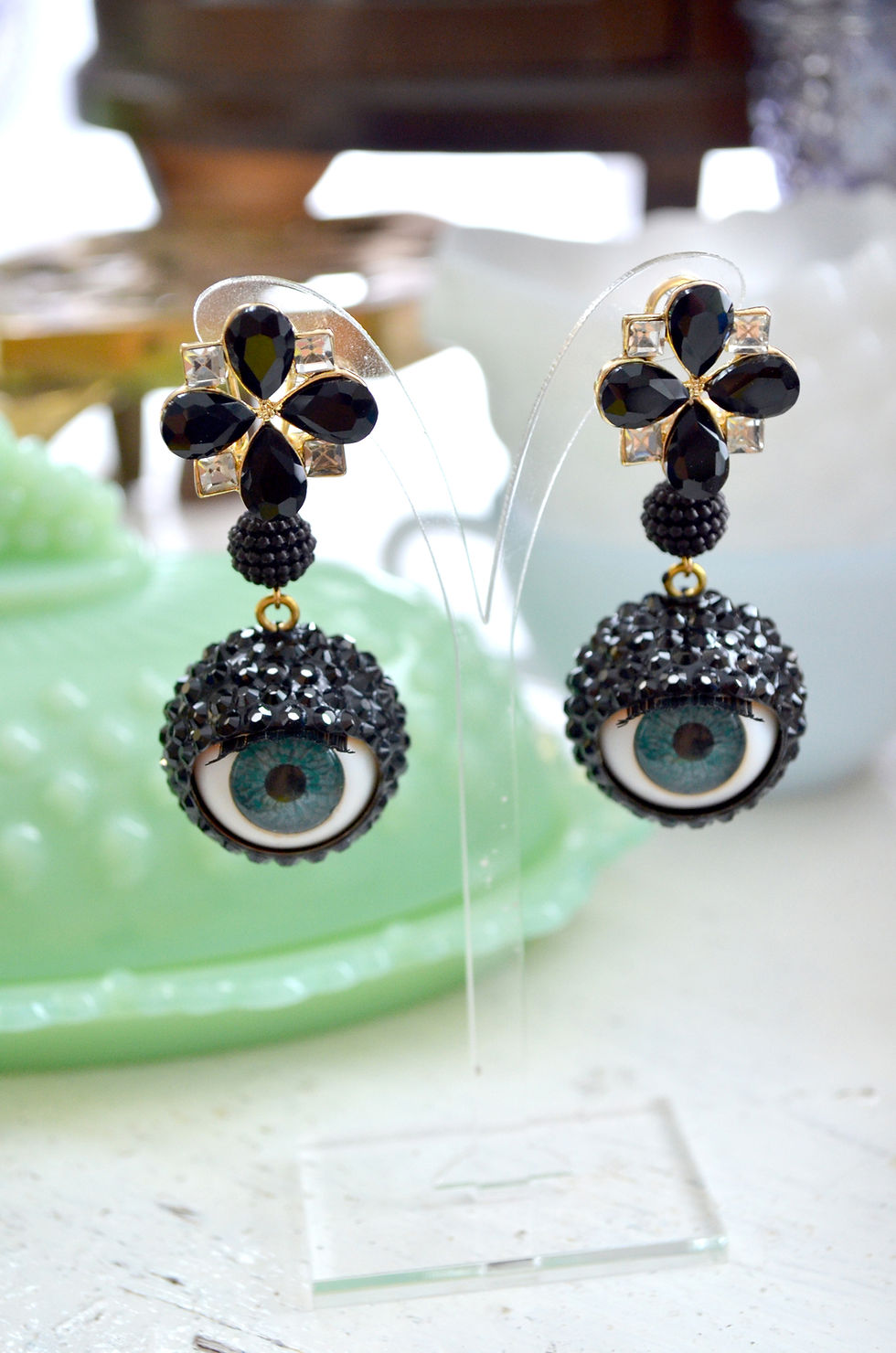 縮圖：銀黑色施華洛水晶石 眼球眼珠耳環 24mm直徑 眨眼睡眼Swarovski