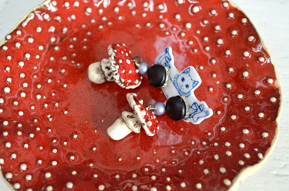 섬네일: 俄羅斯手工陶瓷蘑菇耳環  Russian Handmade Ceramic Mushroom Earrings