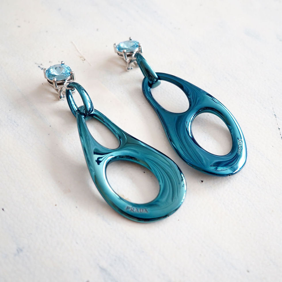 サムネイル： PRADA Blue Metal Infinity Hoop Earrings with Sparkling Crystals