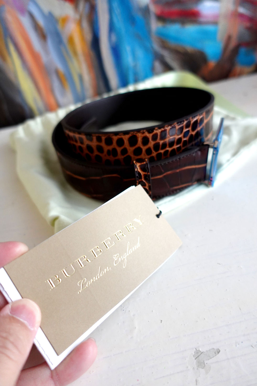 Miniature : 全新英國名牌Burberry棕色鱷魚紋小牛皮大LOGO皮帶西裝腰帶時尚高級品