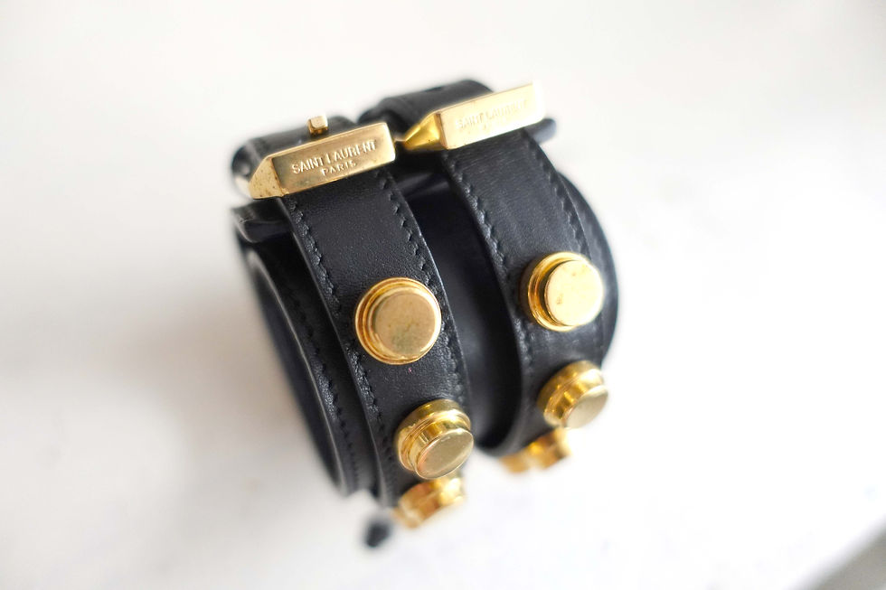 섬네일: 全新名牌YSL SAINT LAURENT 黑色真皮金色金屬扣雙帶手帶手環手鐲