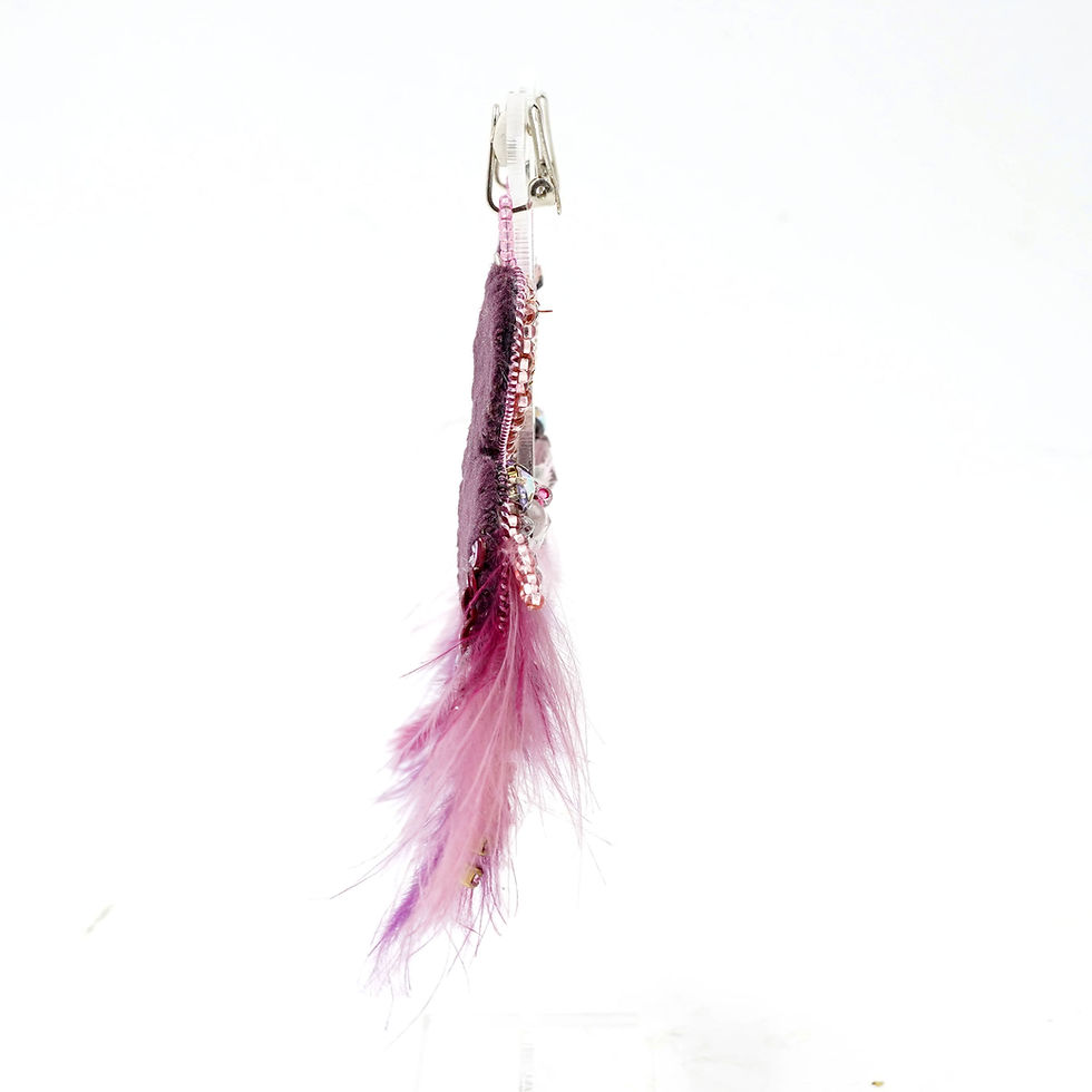 Miniatura: Russian Hand-Embroidered Baroque Style Flamingo Feather Earrings
