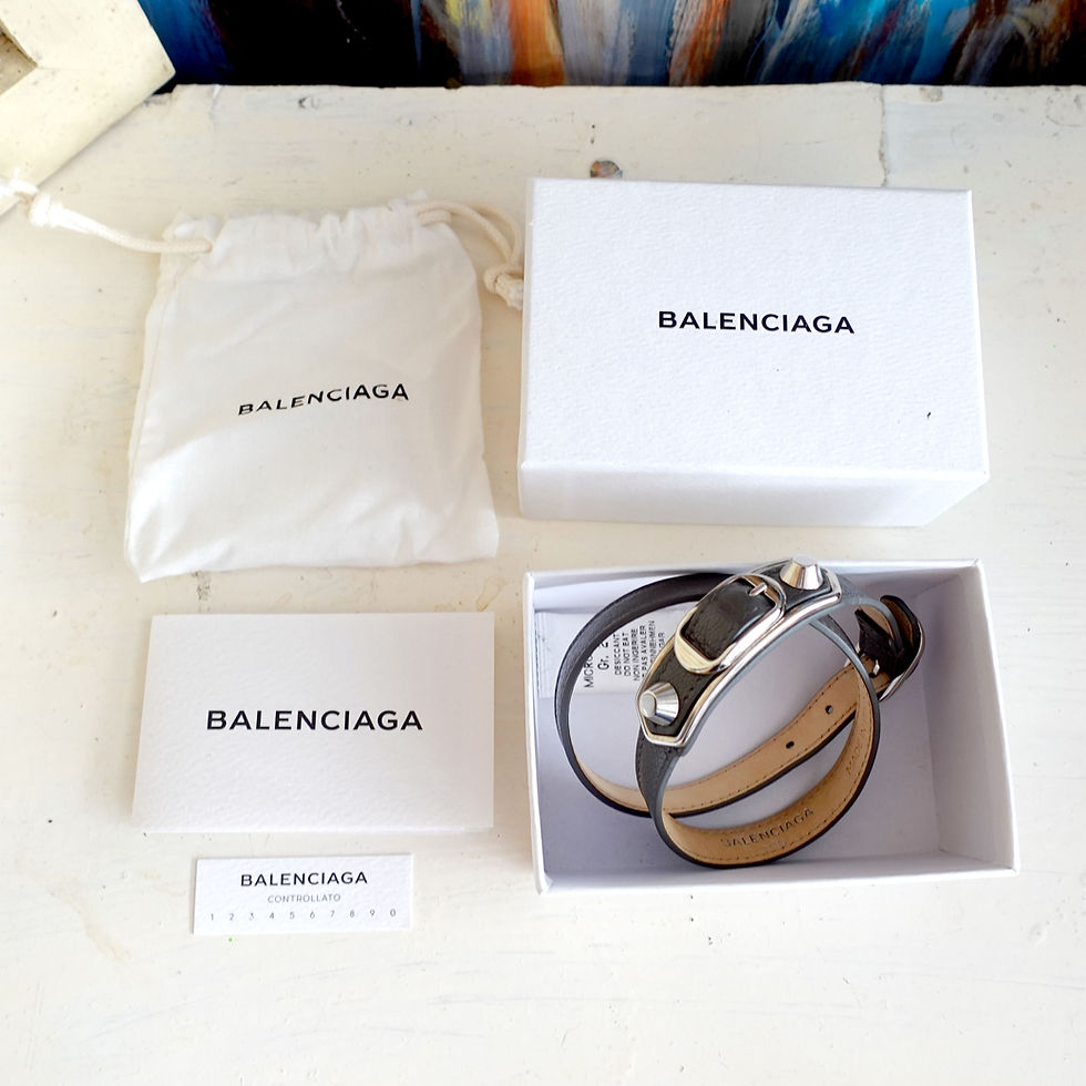 サムネイル： 法國高級名牌Balenciaga 灰色皺真皮銀扣手帶 S碼 古著珠寶首飾