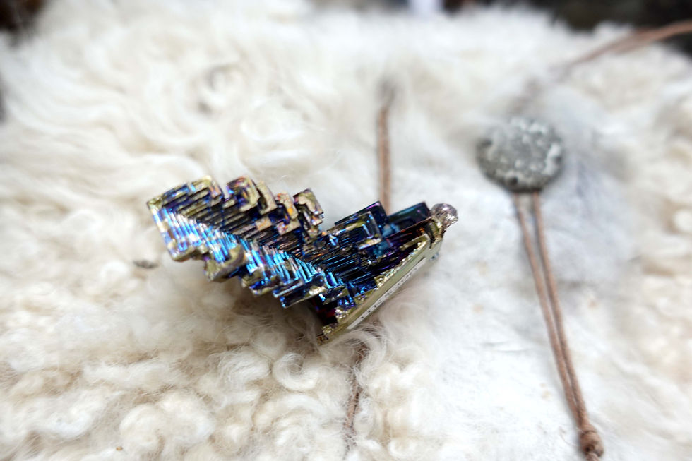 Miniatura: 美國中古天然方型螺旋紋鉍晶結晶水晶寶石擺設 高級二手古著珠寶 的副本 的副本