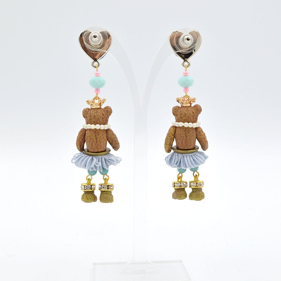 Miniature : 活動小腿奶油熊立體泡泡裙子耳環 Bear Girl with Dress Earrings