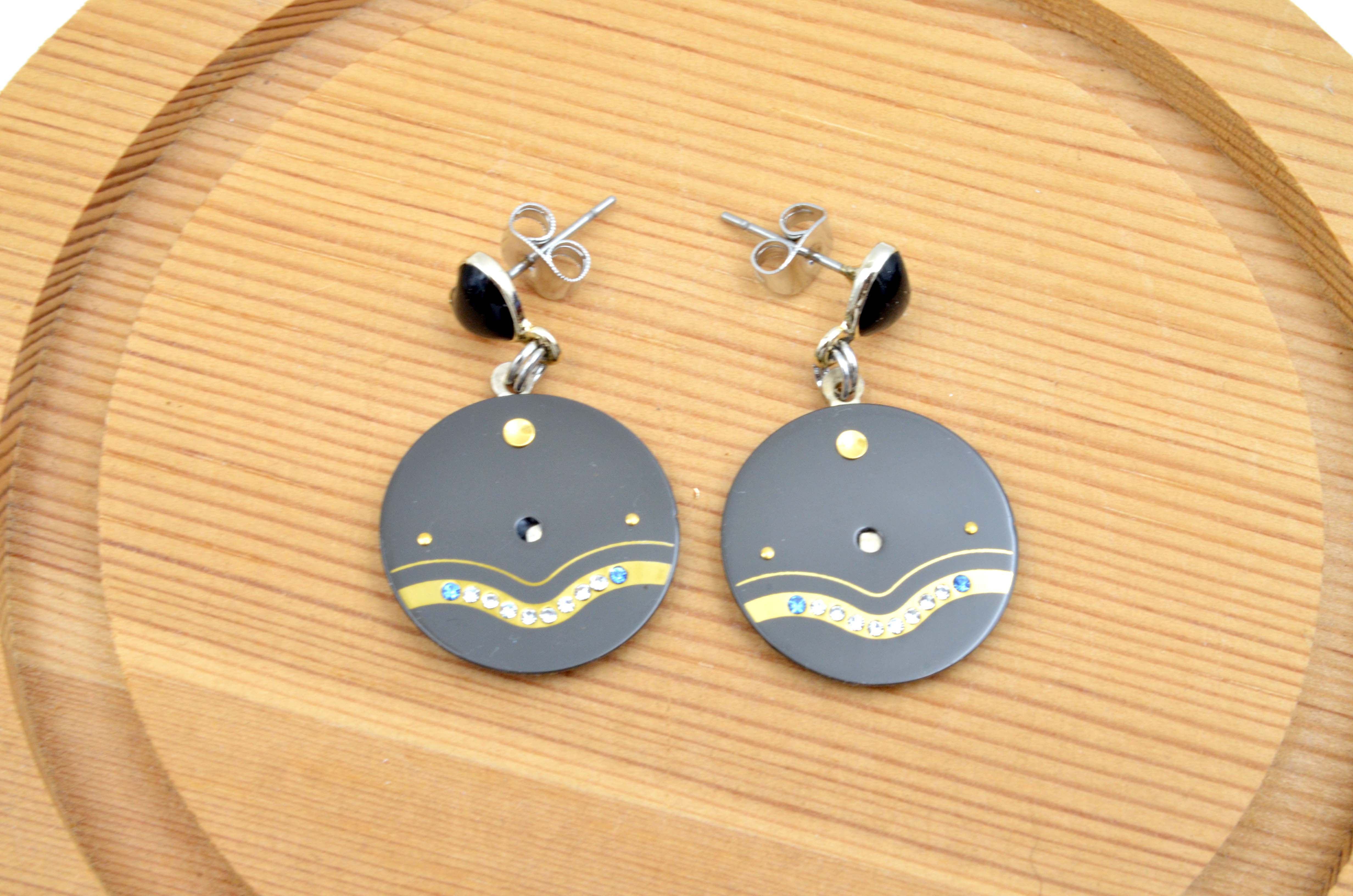 黑色配水鑽古董錶面耳環  Golden Vintage Dial Earrings