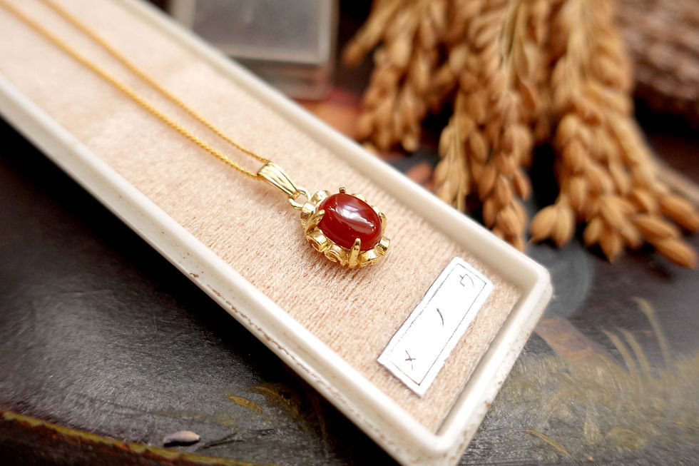 縮圖：日本中古金色花邊紅色瑪瑙寶石吊墜細工頸鍊高級二手古著珠寶首飾