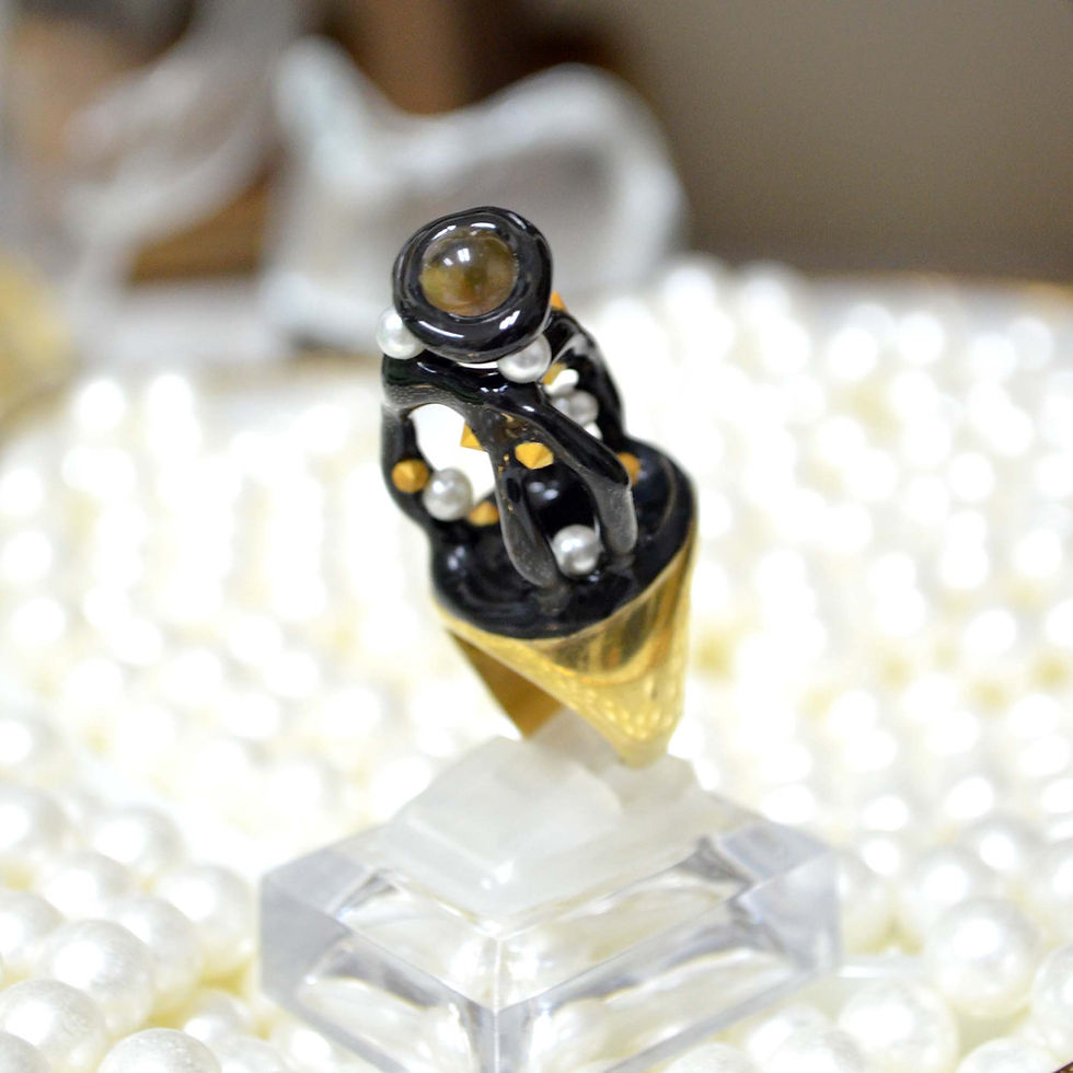 Miniature : 黑色流線型不規則藝術戒指 黃銅戒指托 可調整尺寸