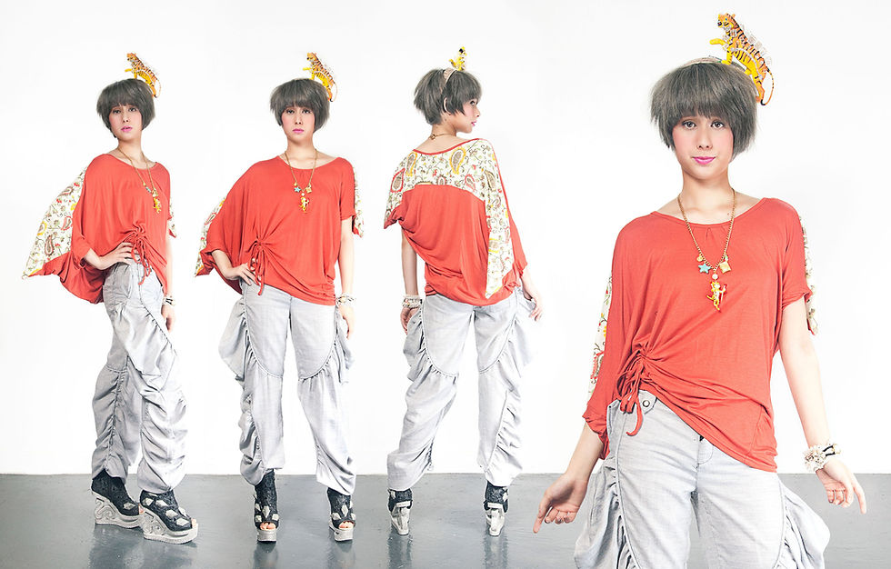 Thumbnail: TIMBEE LO 橘色拼彩色腰果花上衣 前腰束繩細節 後幅立體墜褶