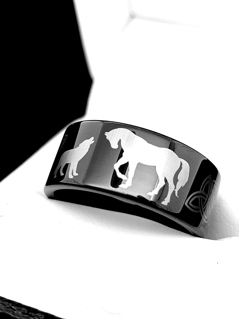 Hors and Wolf Engrave Black Tungsten Ring, Mens Ring, Rings for Women