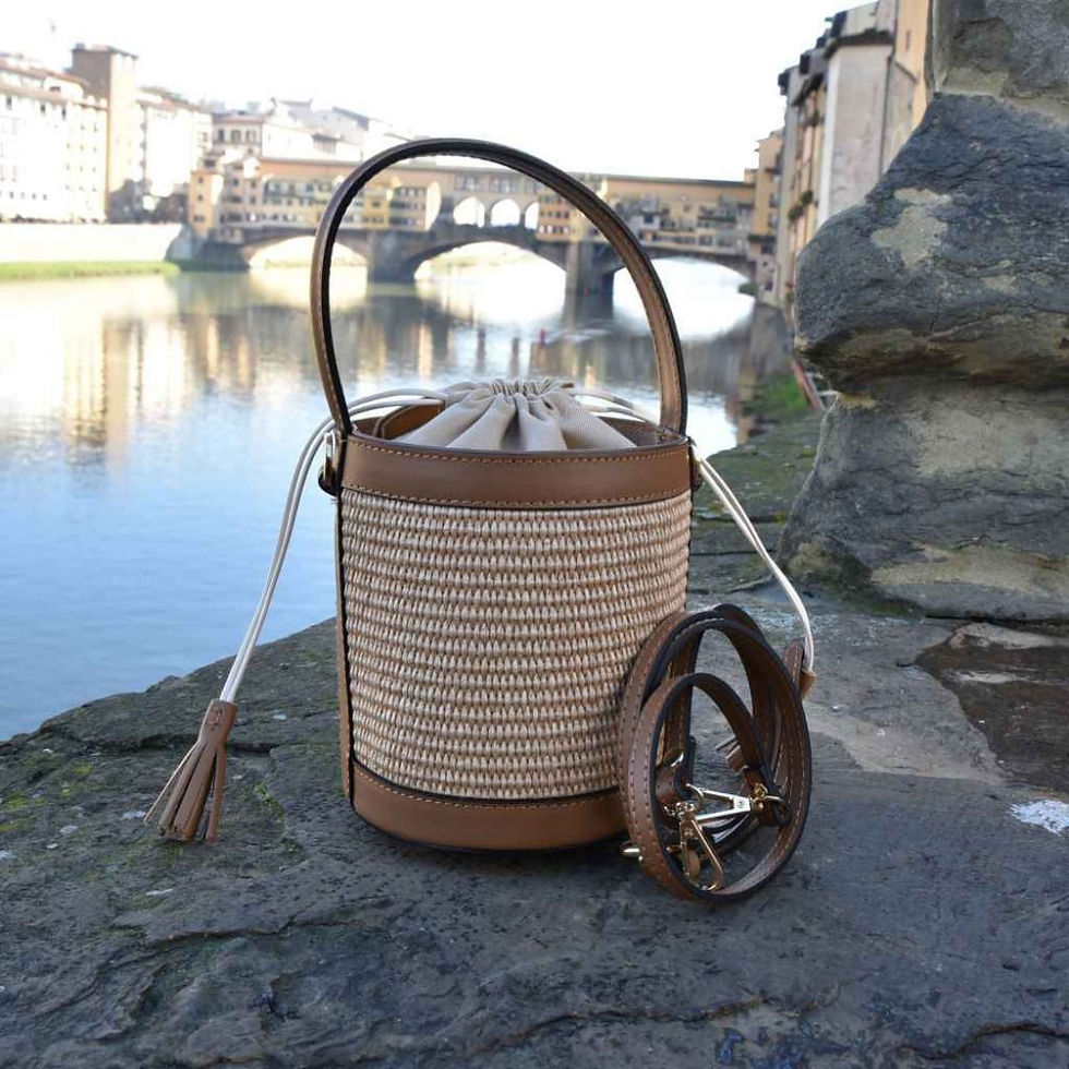 Thumbnail: Handbag made of calf leather and Rafia.