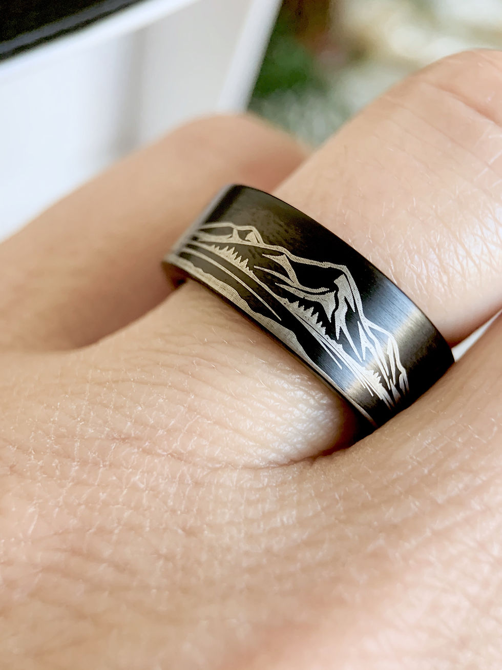 Thumbnail: Wolf Facing Fox Black Tungsten Ring, His and Her Wedding Band, Black Tungsten
