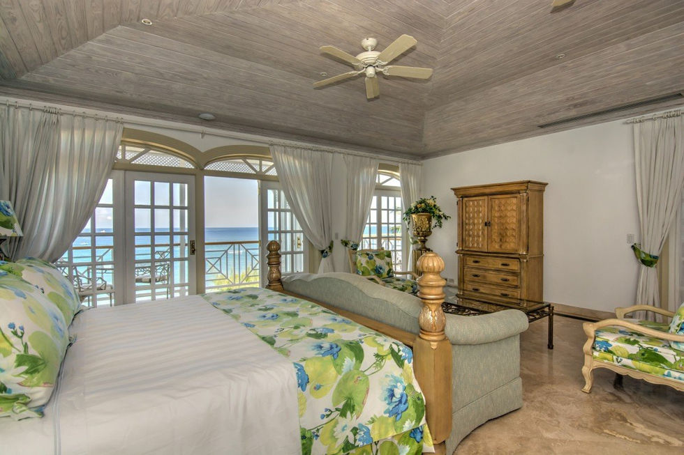 Old Trees 302 - La Mirage Penthouse - Our Villa Barbados