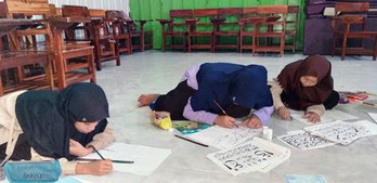 Pembinaan extra kaligrafi