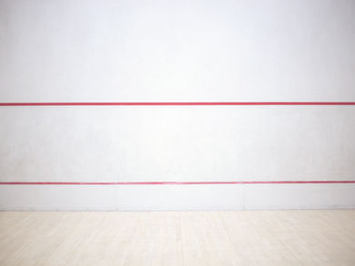 squash front wall