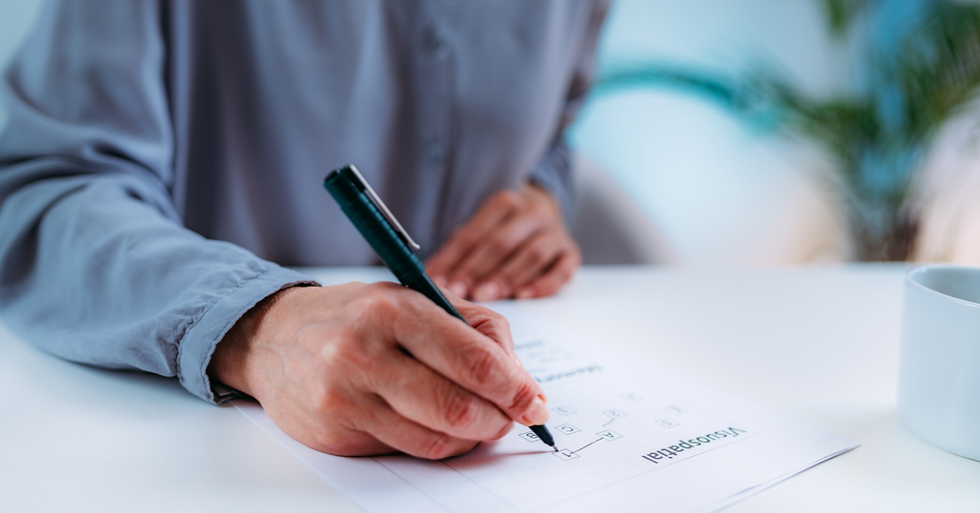 No consultório, não é raro encontrar pacientes que, mesmo cientes de suas condições clínicas e das orientações médicas, seguem presos a comportamentos que comprometem sua saúde e qualidade de vida.