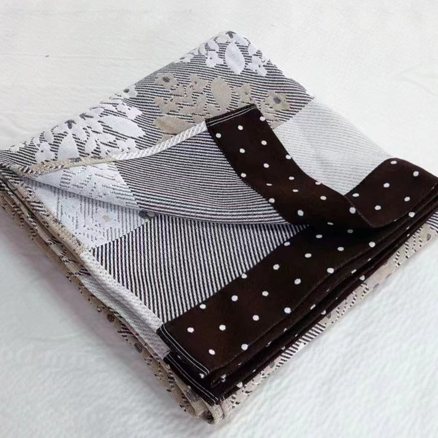 Thumbnail: Thick Six-Layer Cotton Towel Blanket for Summer