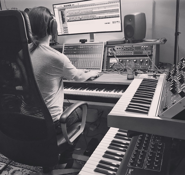 Vili Itäpelto at his home studio