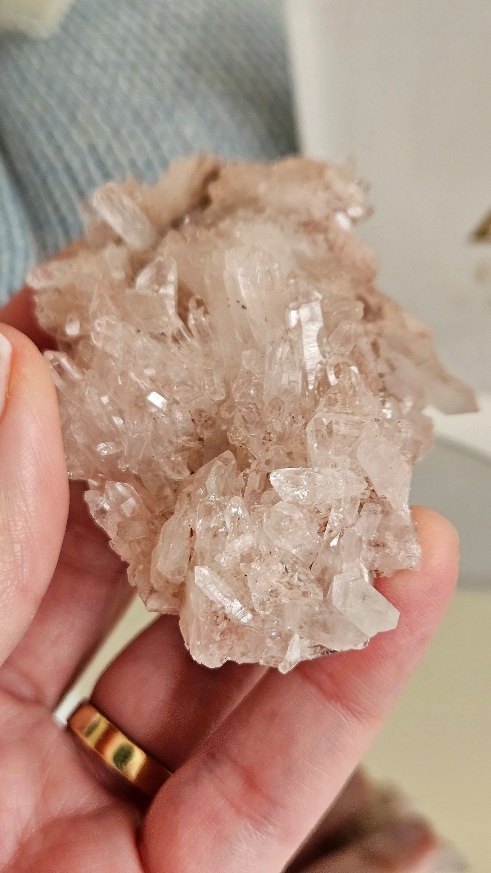 Thumbnail: Lemurian Pink Needle Quartz 