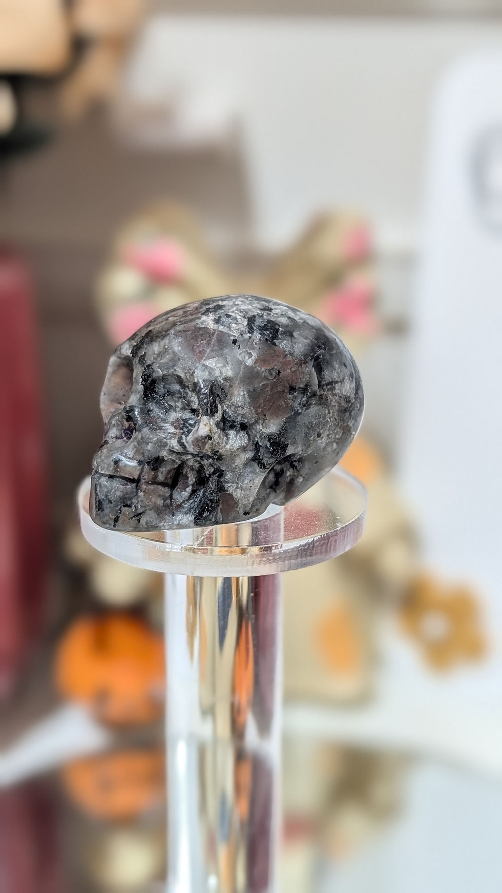 Thumbnail: Beautiful Yooperlite Skull