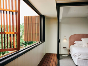SURF HOUSE