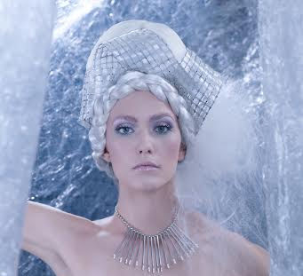 White hair editorial hair style avant garde artistry by Francesca Rivetti