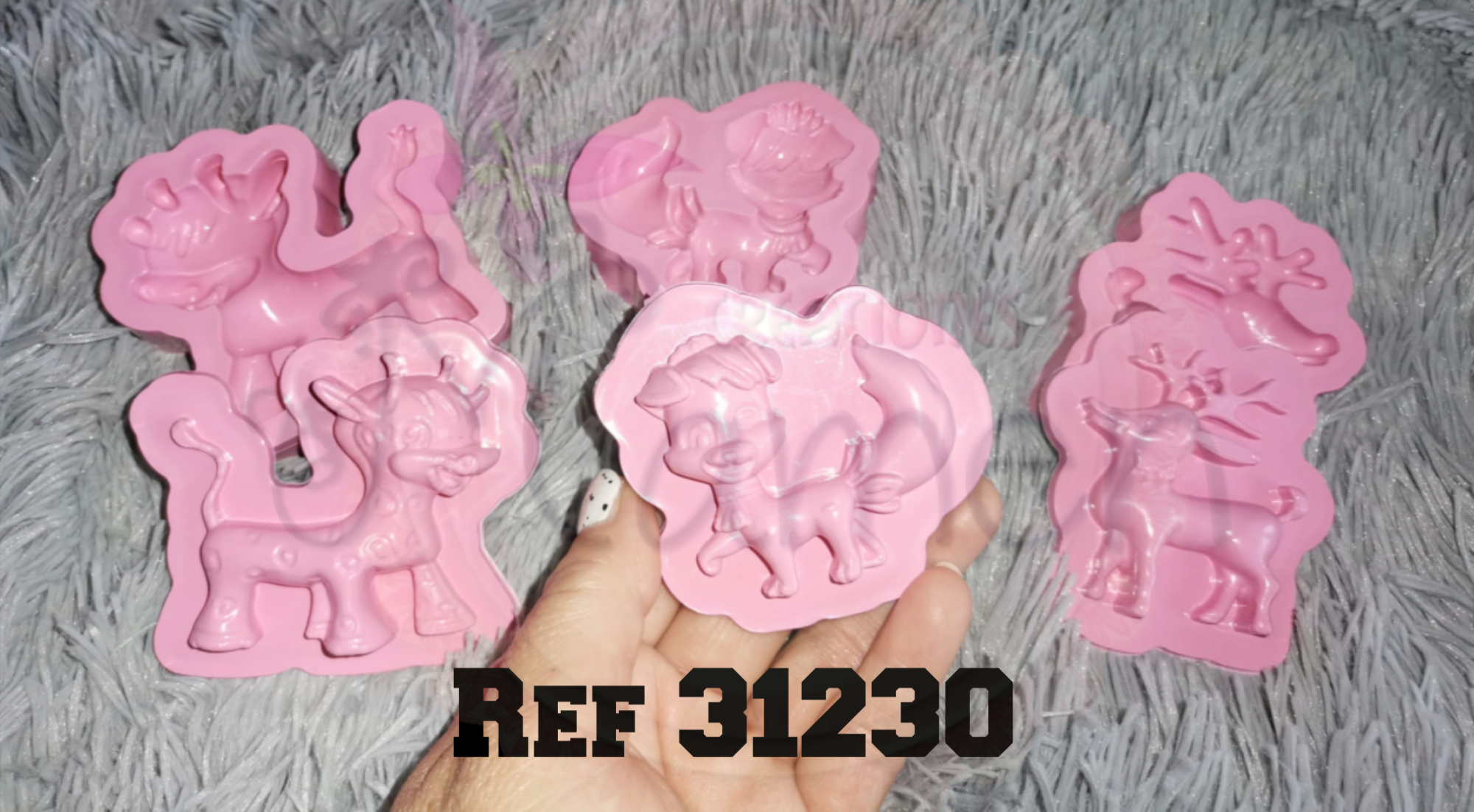 MOLDE ANIMALES X3  RENO ,LOBITO Y VAQUITA