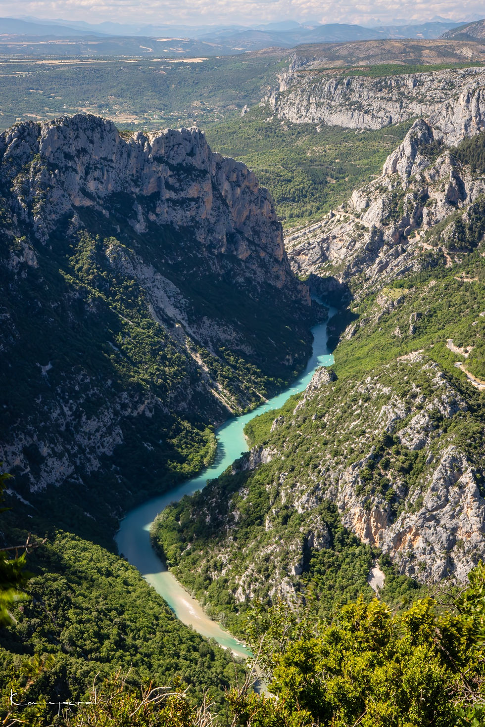 Miniature : Vue panoramique sur la rivière le Verdon et ses eaux turquoises depuis un belvédère vertigineux