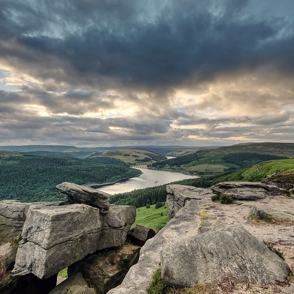 Bamford edge suset