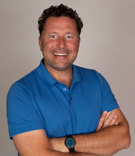 Mike Portrait frontal freundlich