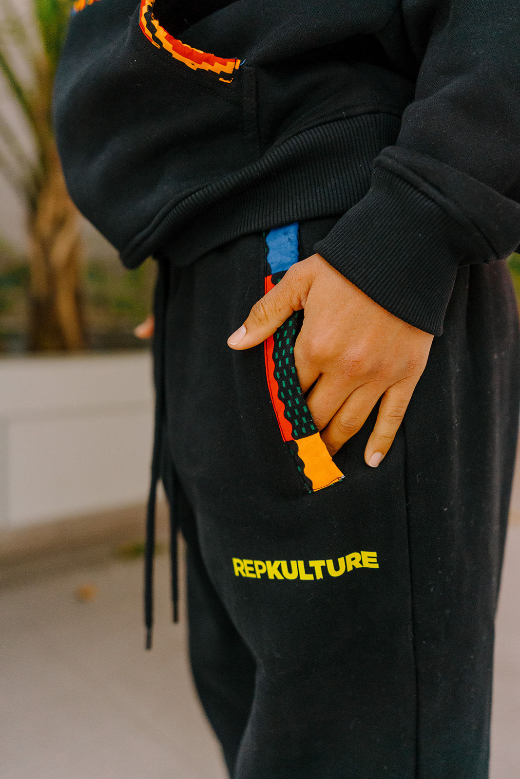 REPKULTURE BLACK TRACKPANTS