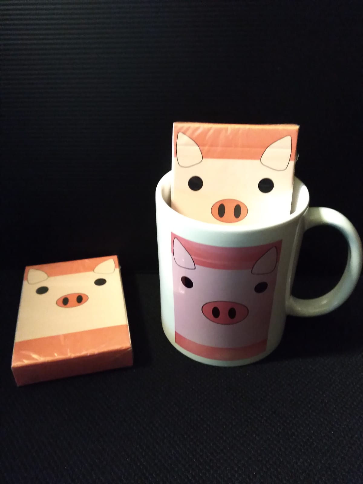 Oink Oink Playing Cards Mug set